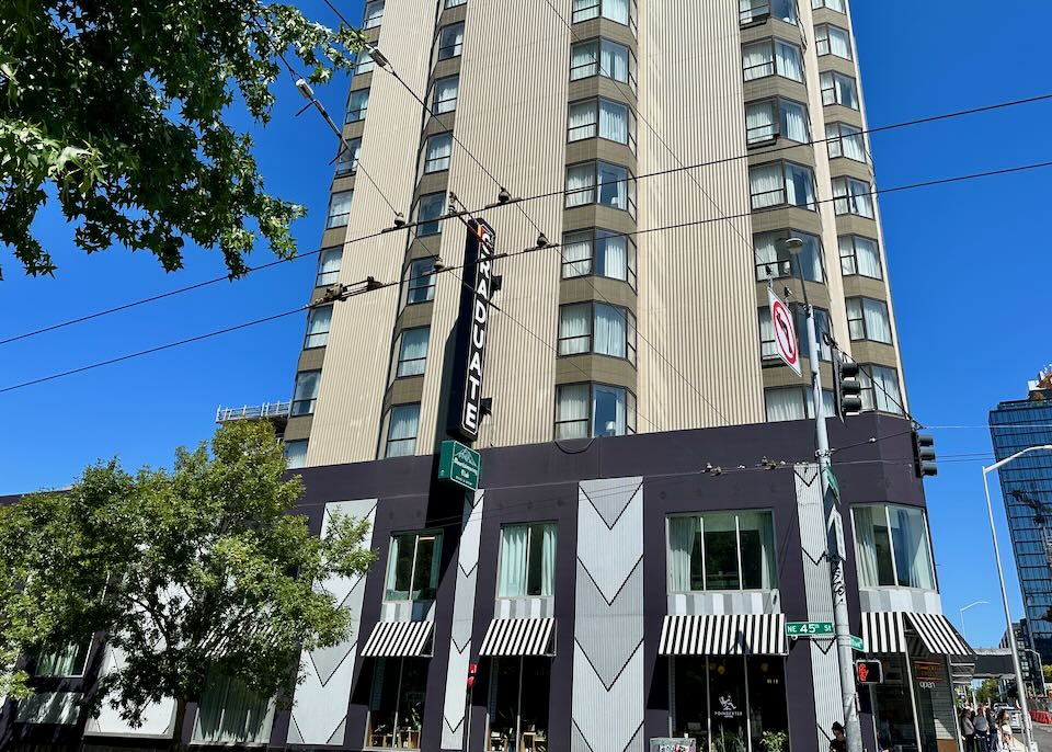 Best hotel in U District in Seattle.